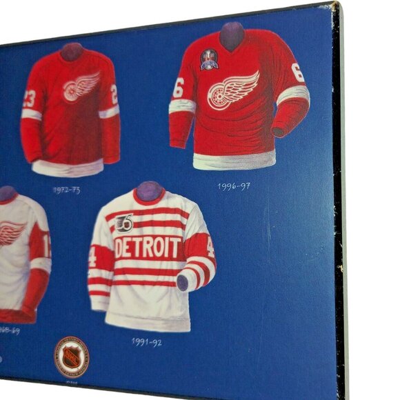 Detroit Red Wings NHL Red and White Forever Jersey History Wall Plaque Plak-It - Picture 3 of 4